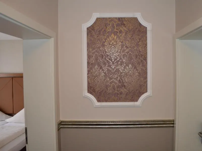 Erde Hotel Erlangen 3*,  Duitsland